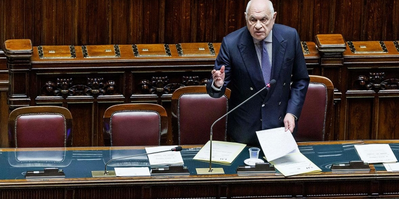 Министр в Италии назвал виновных в побеге сына Усса