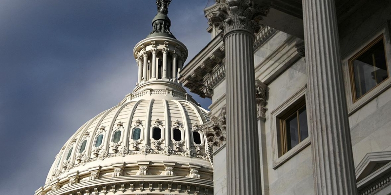 В конгрессе США призвали Байдена прекратить «безудержную помощь»